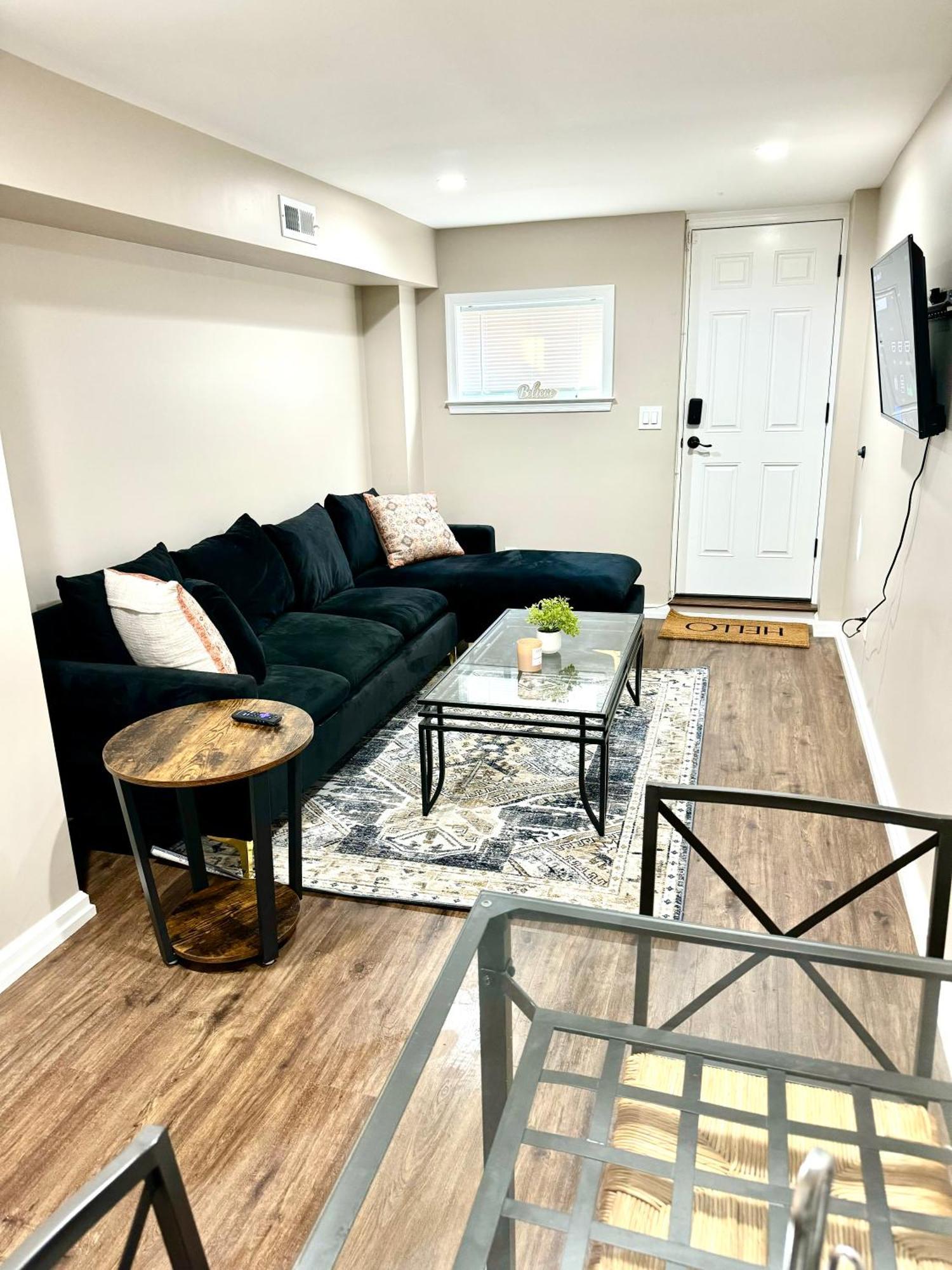 Free Parking Quiet Apartment